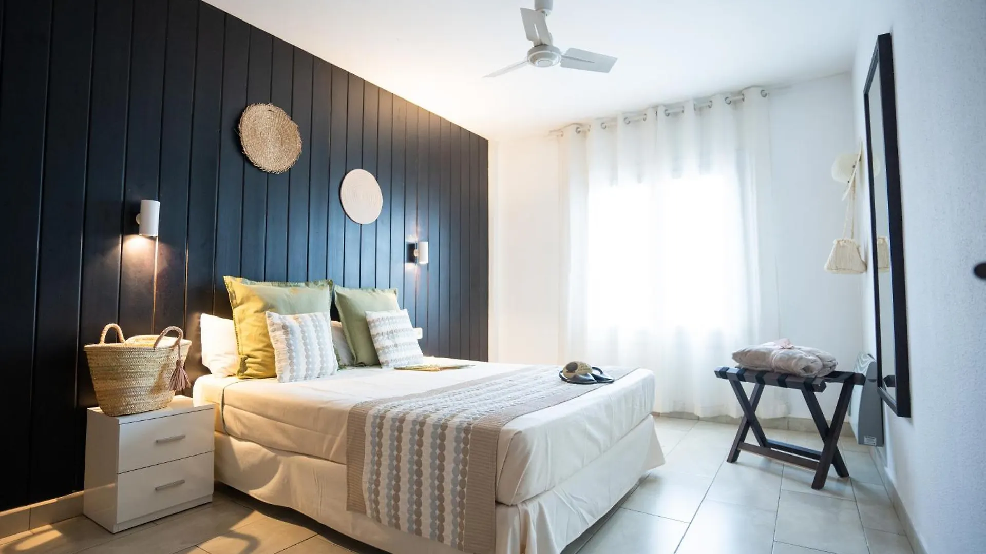 Apartamentos Royal Life Mahón